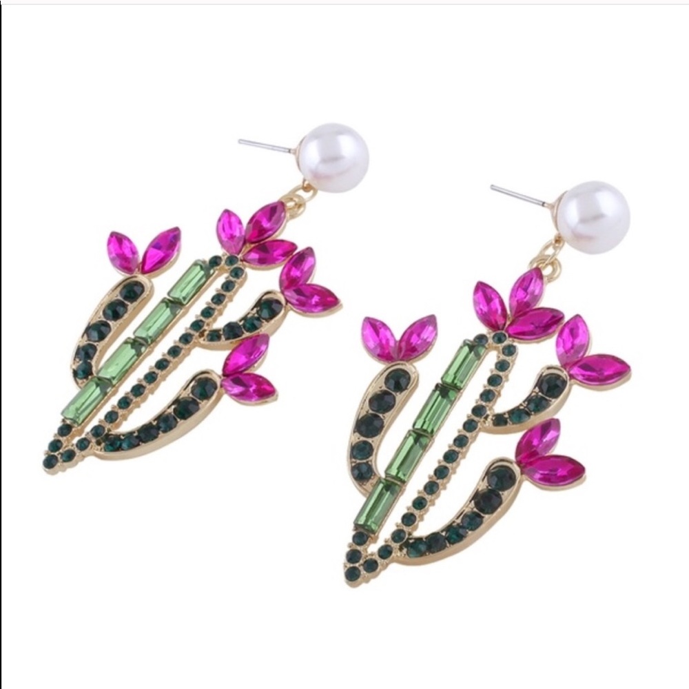 NWT 🔥 Cactus 🌵 Rhinestone Earrings